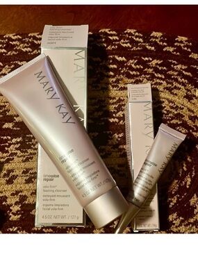Mary Kay TimeWise Repair Volu firm Wrinkle filler and Foaming cleanser